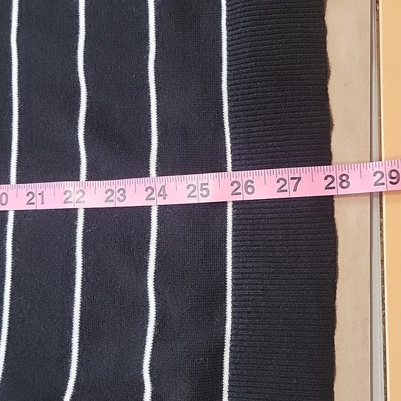 Talbots Size 2X Black w/White Stripe & Contrasting Gingham Plaid Cuff Sweater - Picture 7 of 9